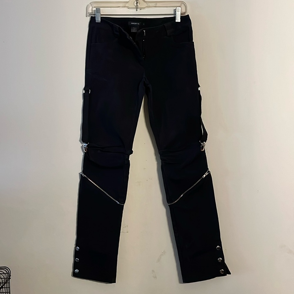 Arden B. Woman’s black leggings size 1, small great look vintage.